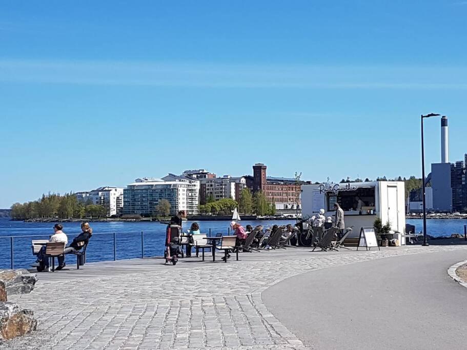 Upea Kaksio Naesijaerven Rannalla Tampere Exteriér fotografie